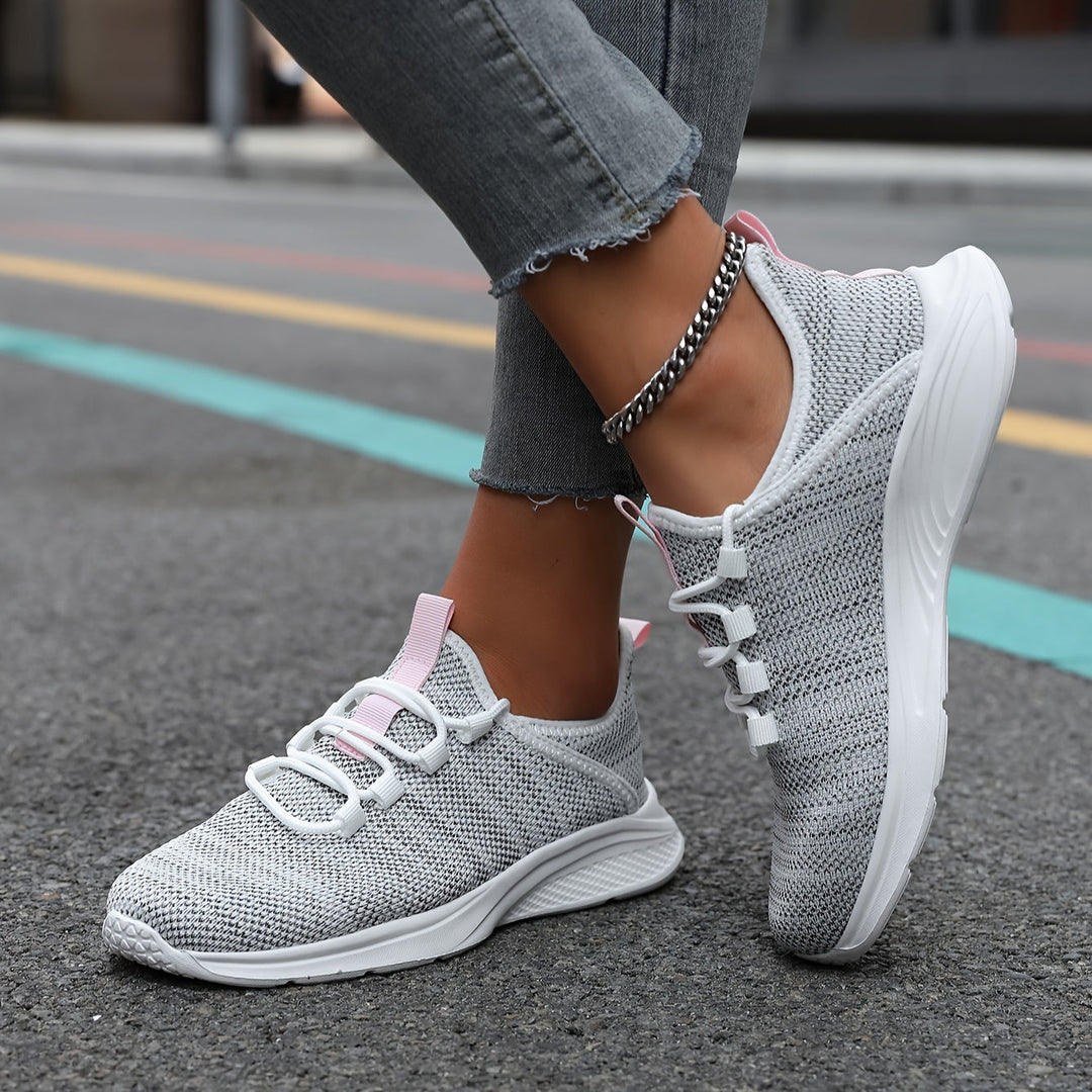 Ultra-light breathable comfort sneakers