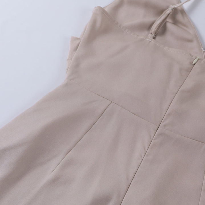 SERAPHINE – ELEGANT SLIT MAXI DRESS