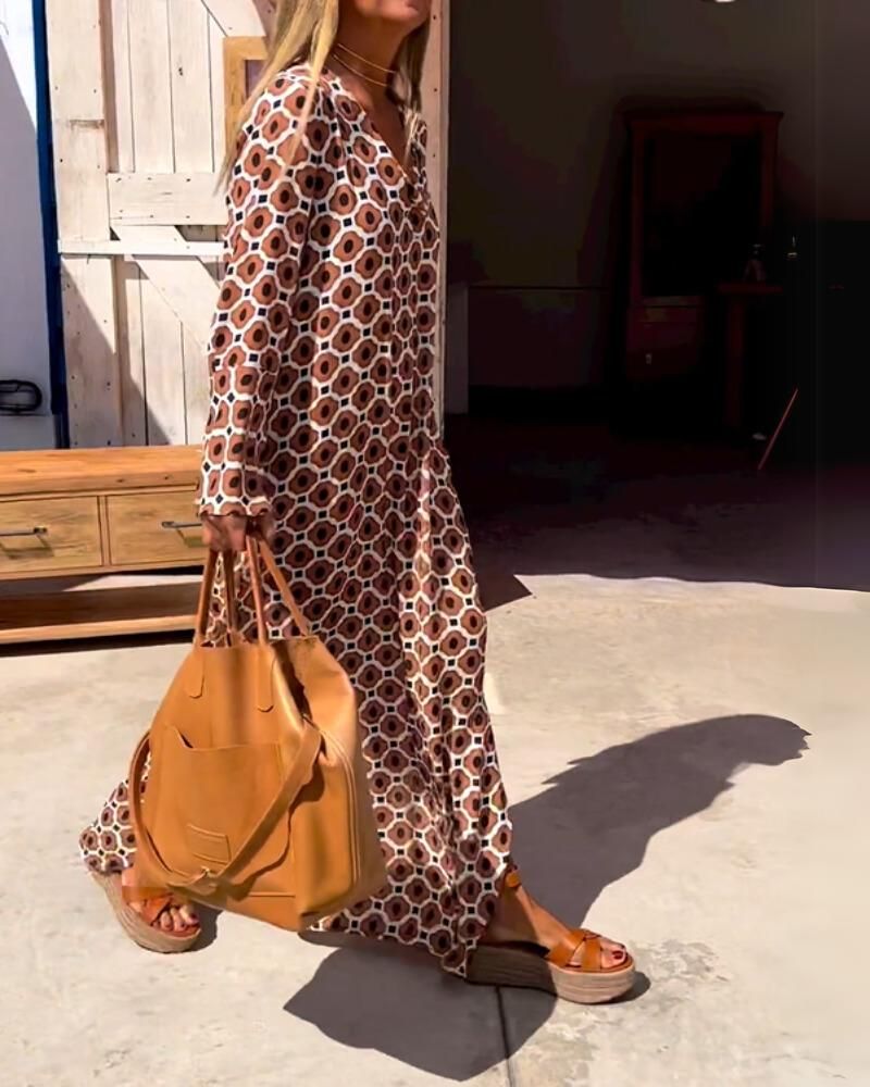 Chloe - Flattering Tummy-Enhancing Dress