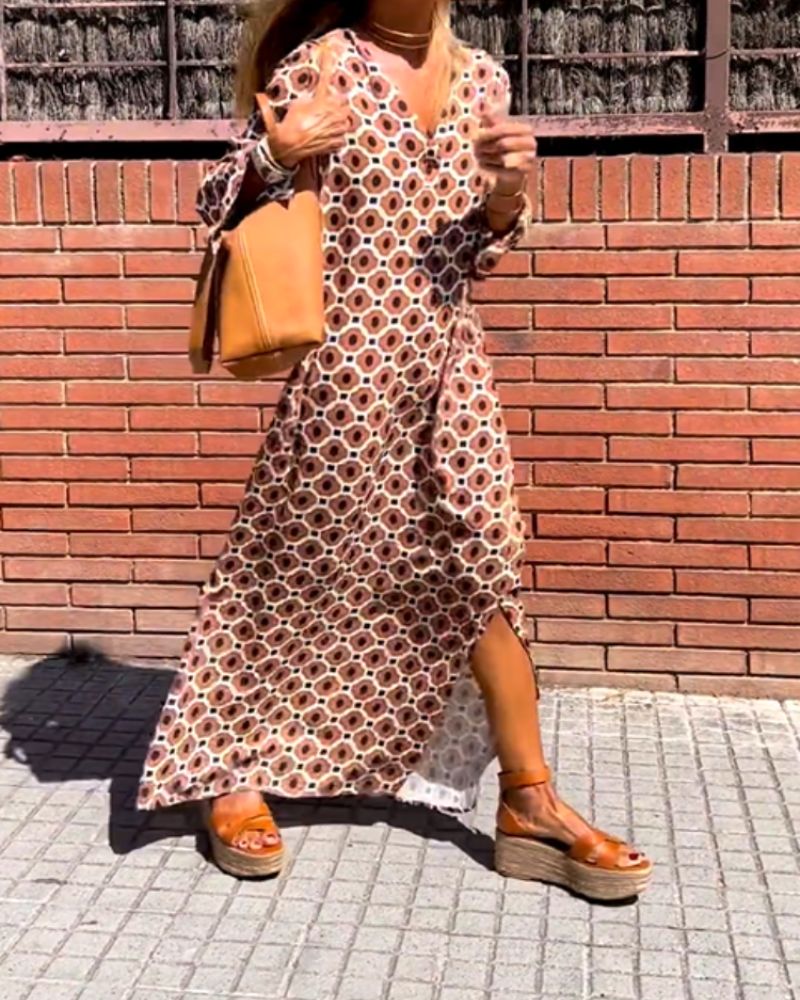 Chloe - Flattering Tummy-Enhancing Dress