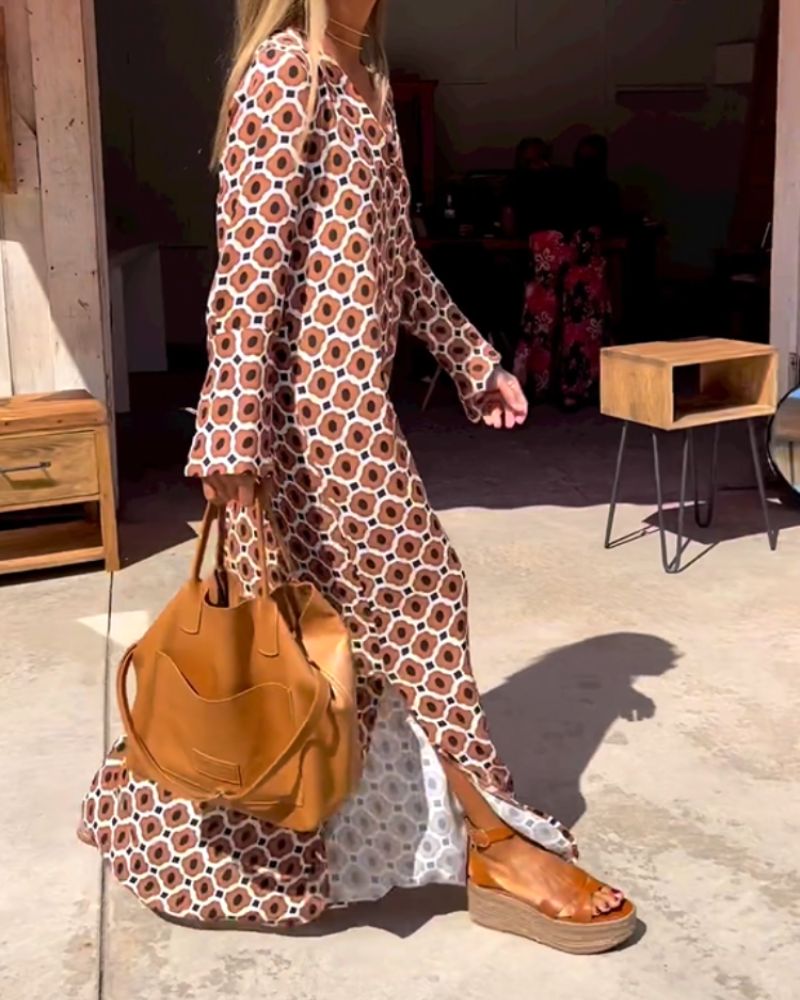Chloe - Flattering Tummy-Enhancing Dress