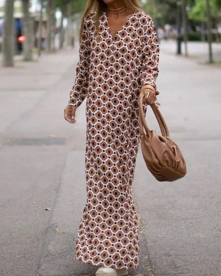 Chloe - Flattering Tummy-Enhancing Dress