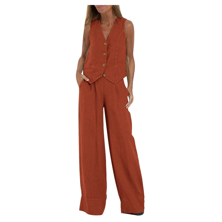Custom-Fit Vest and Wide-Leg Cotton Ensemble