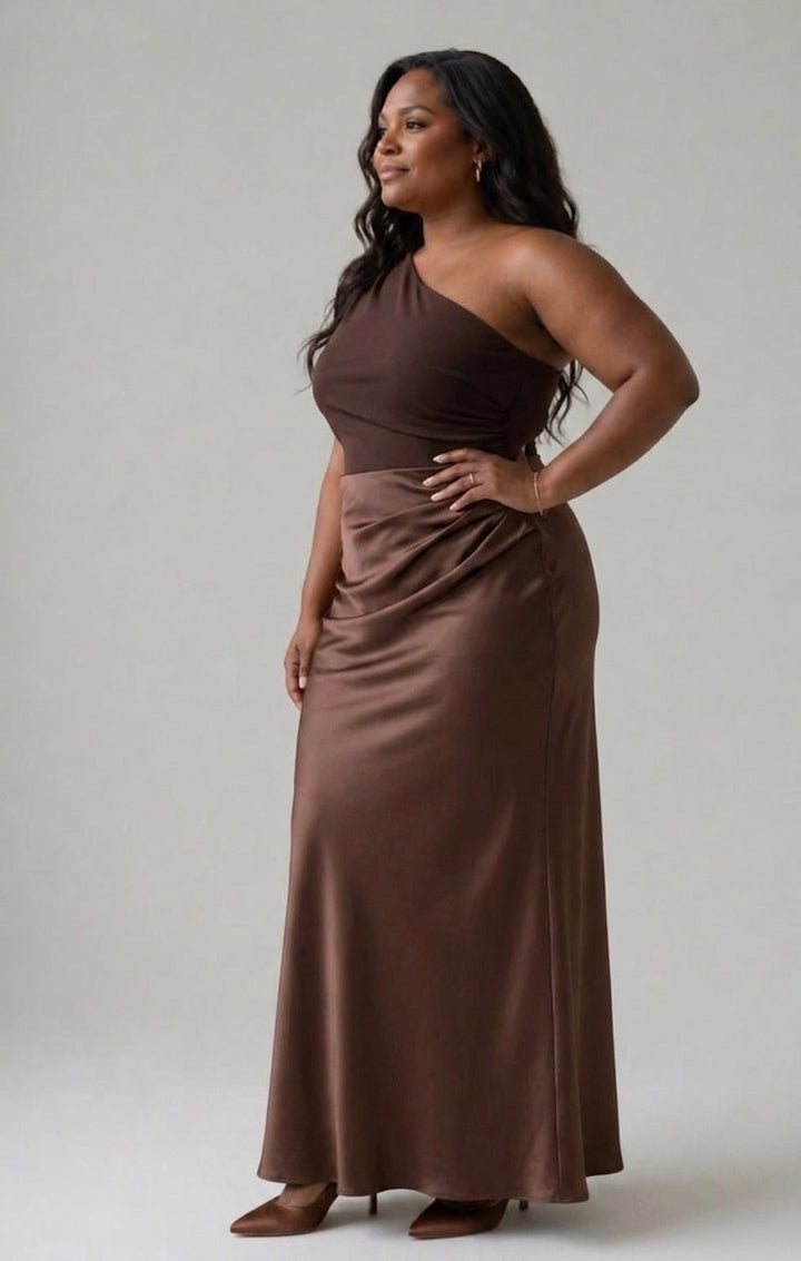 Stella & Grace™ | Satin Maxi Dress with a Guilt Detail