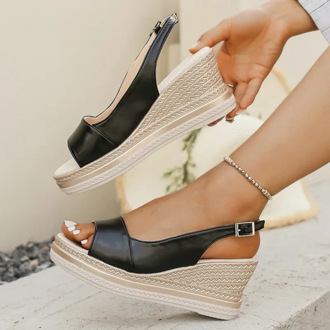 Denaya | Stylish Orthopedic Sandal