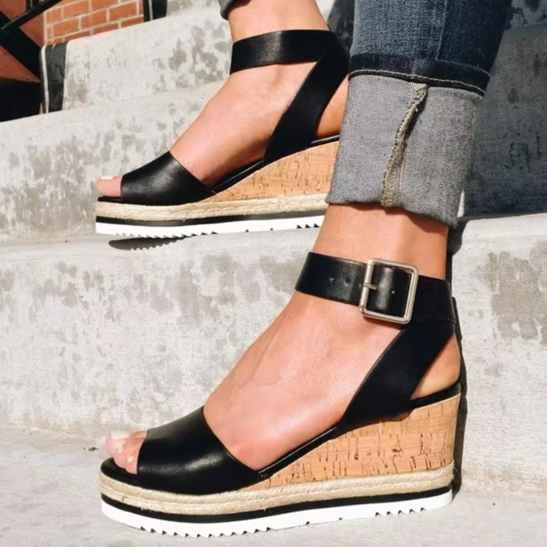 Cassandra | Wedge Sandals Beach