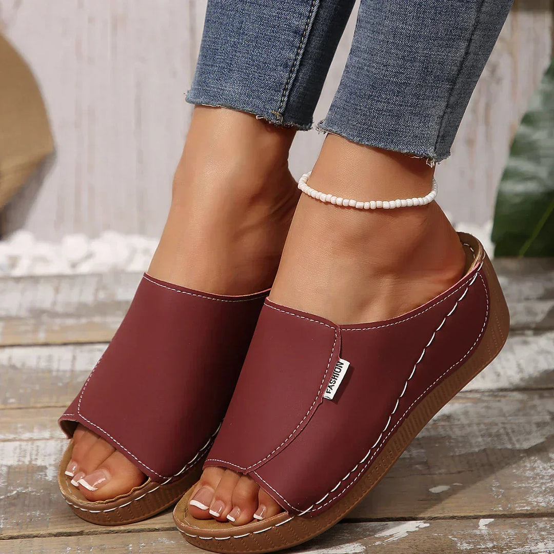 Ella | Slip-On Sandals Beach