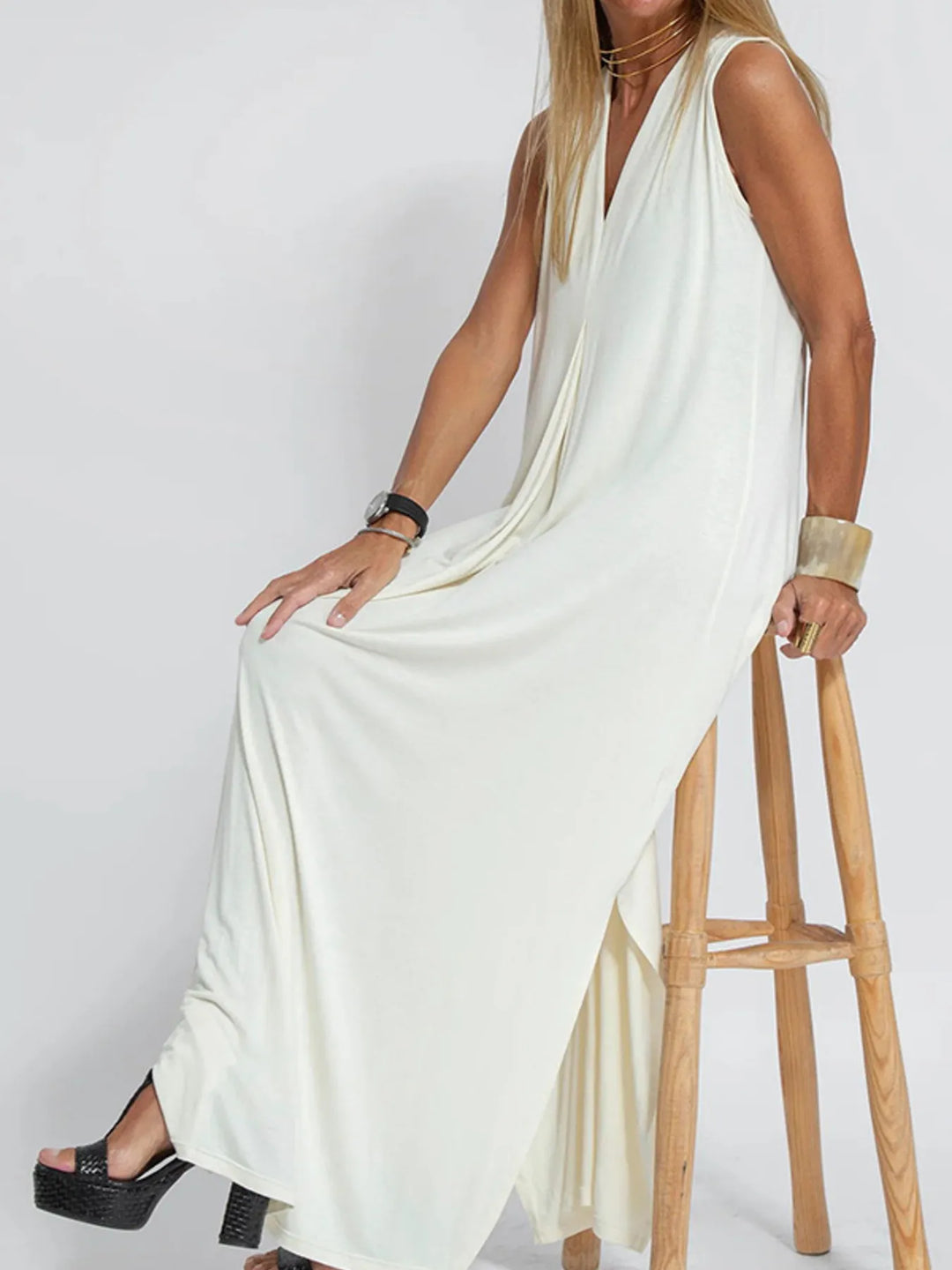 Plus Size Sleeveless Maxi Dress with V-Neck and Side Slit