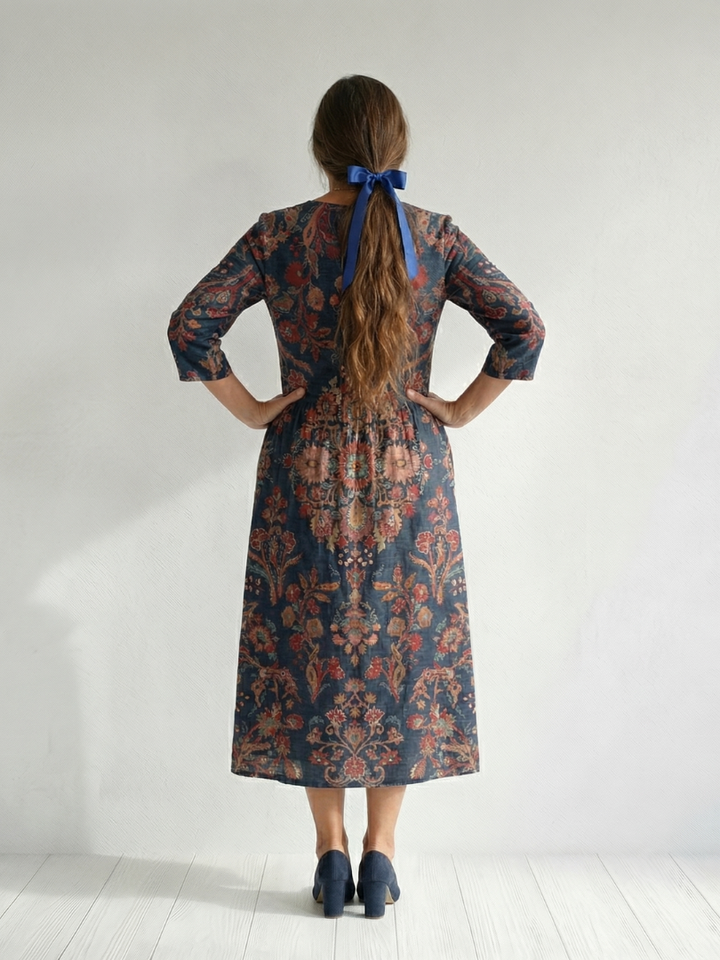 Ivy | Gentle Midi Dress