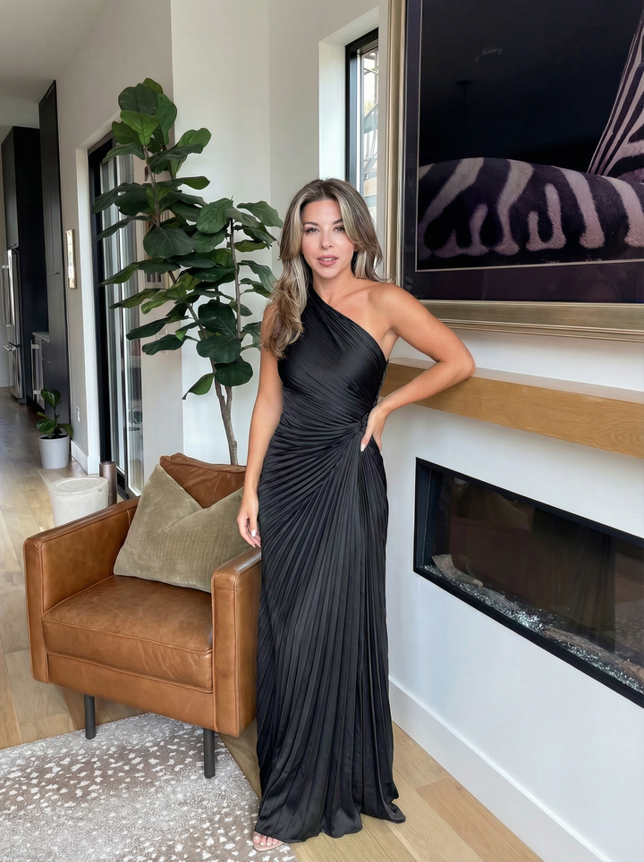Aurelia – Asymmetrical Pleated One-Shoulder Dress
