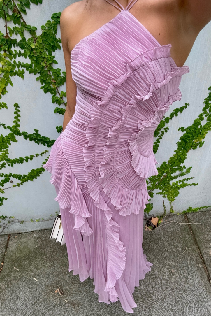 Eleonora | Chic Ruffled Dress