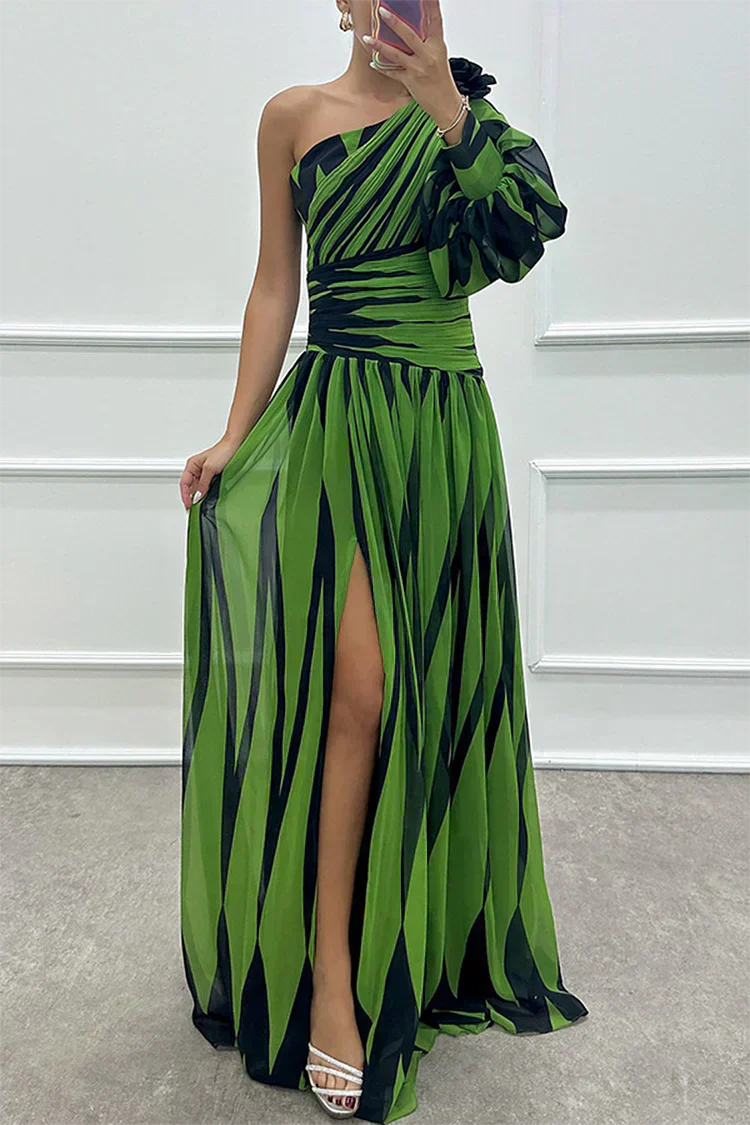 Hazel™ | Chic One-Shoulder Striped Maxi Dress