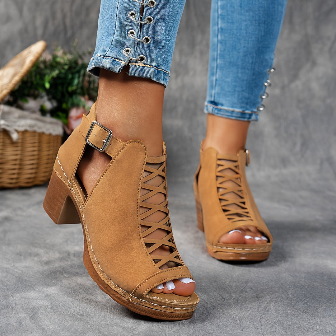 Nessa | Lattice-Heel Sandals Beach