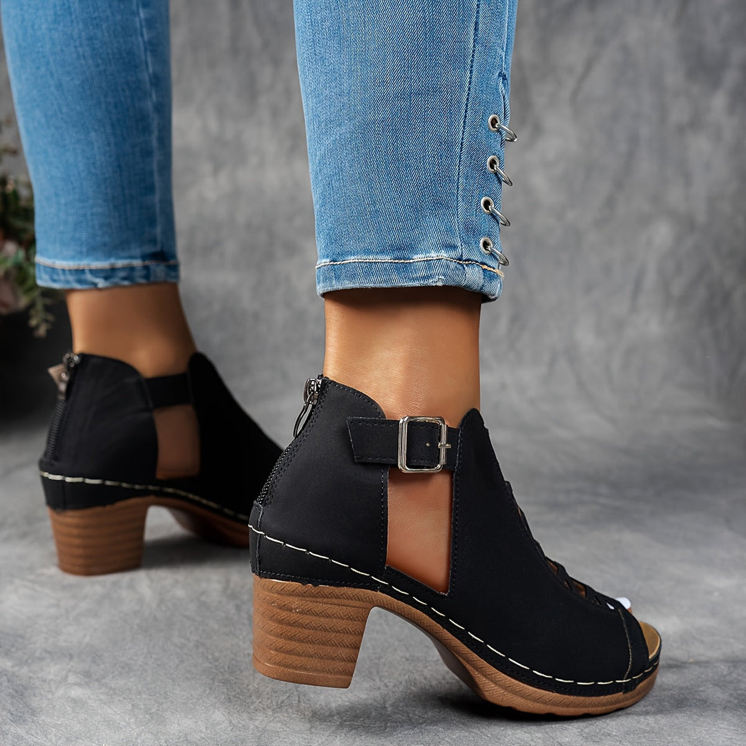Nessa | Lattice-Heel Sandals Beach