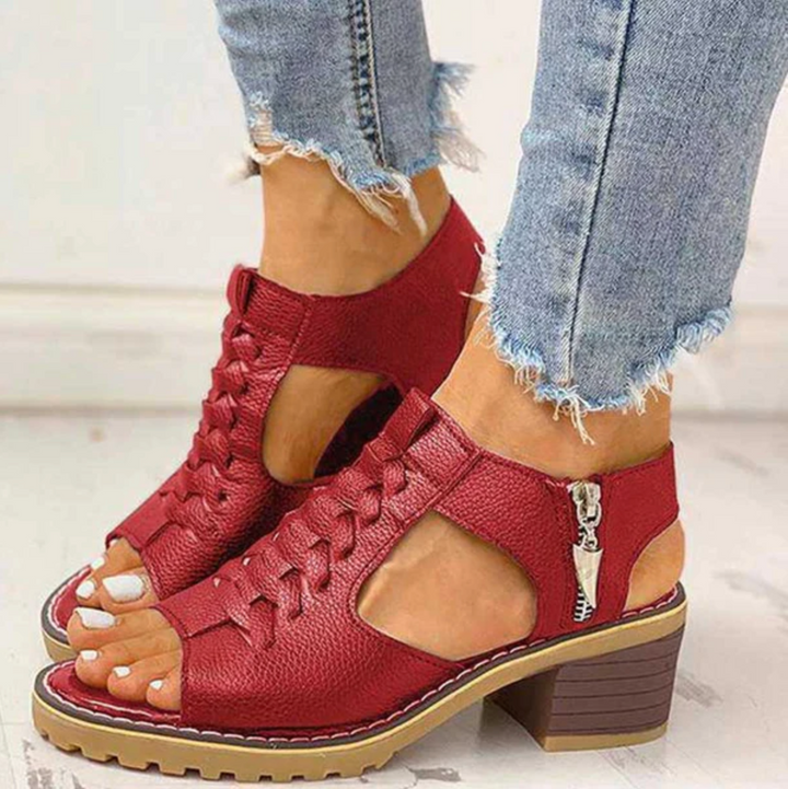 Oona | High-Heel Sandals Beach