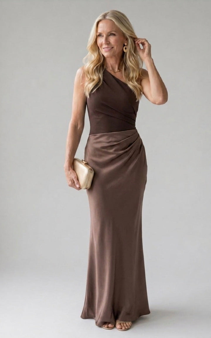Stella & Grace™ | Satin Maxi Dress with a Guilt Detail