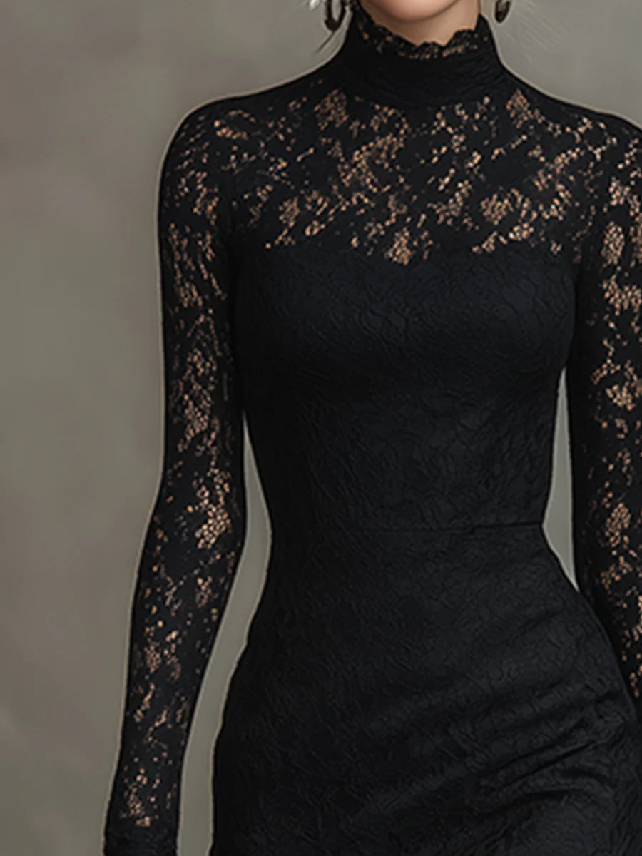 Julia | Elegant Black Lace Maxi Gown