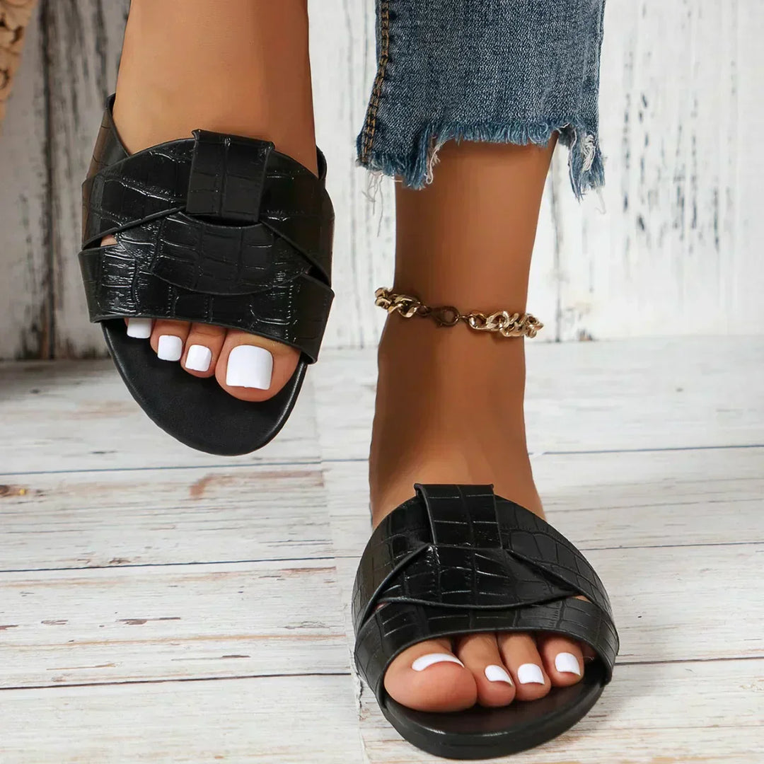Livia | Luxe Slides Beach