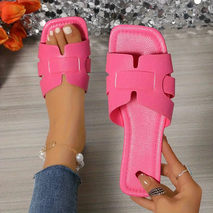 Valencia | Slides Sandals Beach