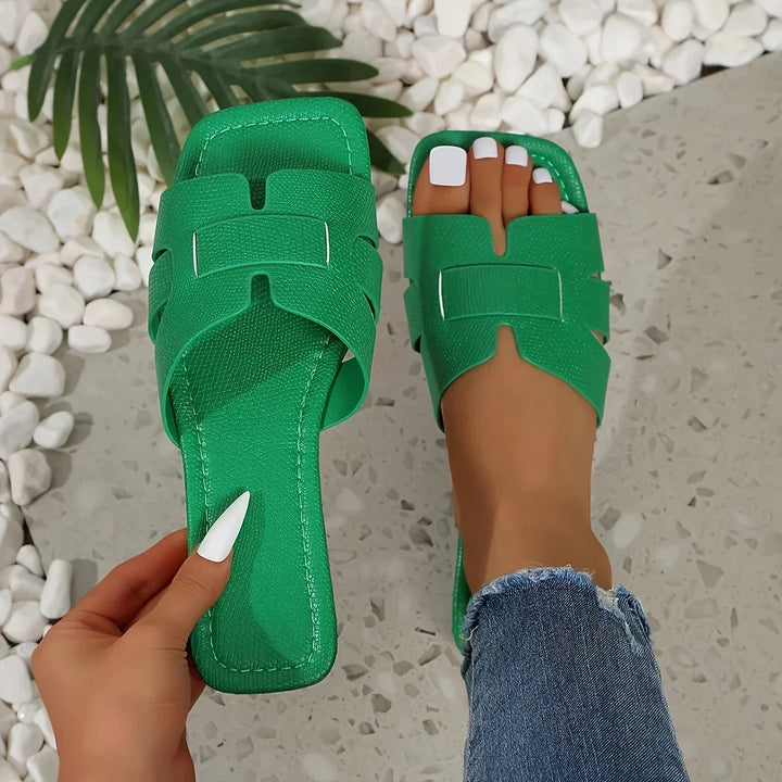 Valencia | Slides Sandals Beach
