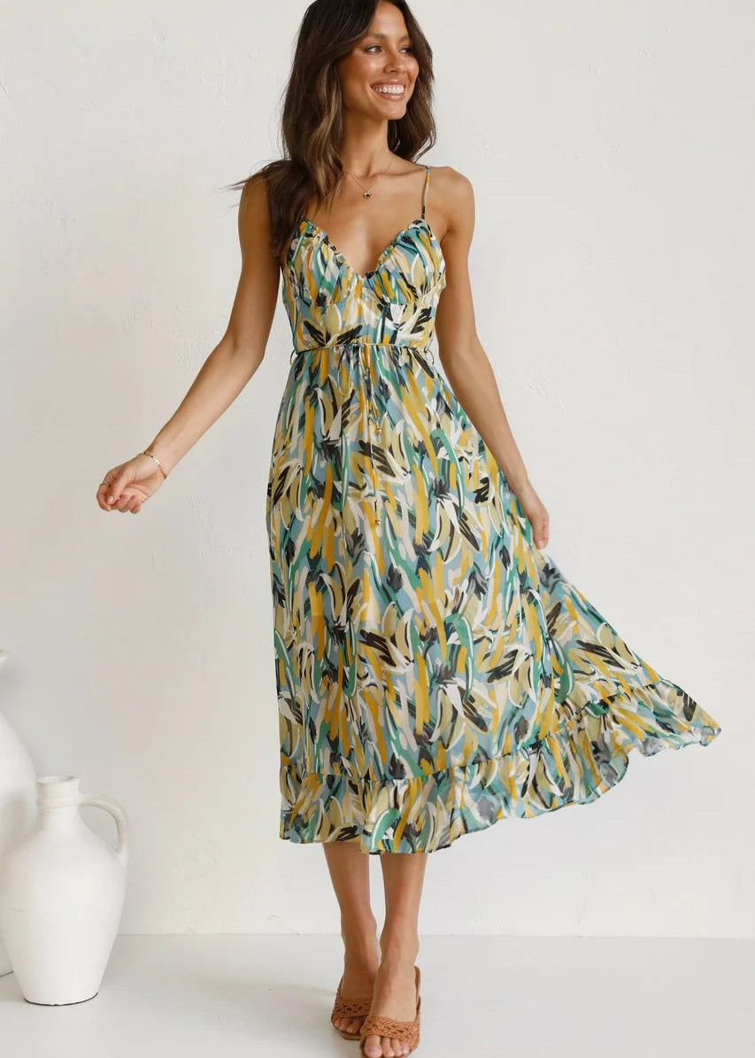 Scarlett - Elegant Print Beauty