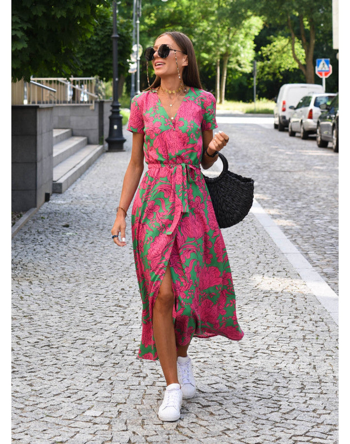 Judy | Chic Floral V-Neck Dress
