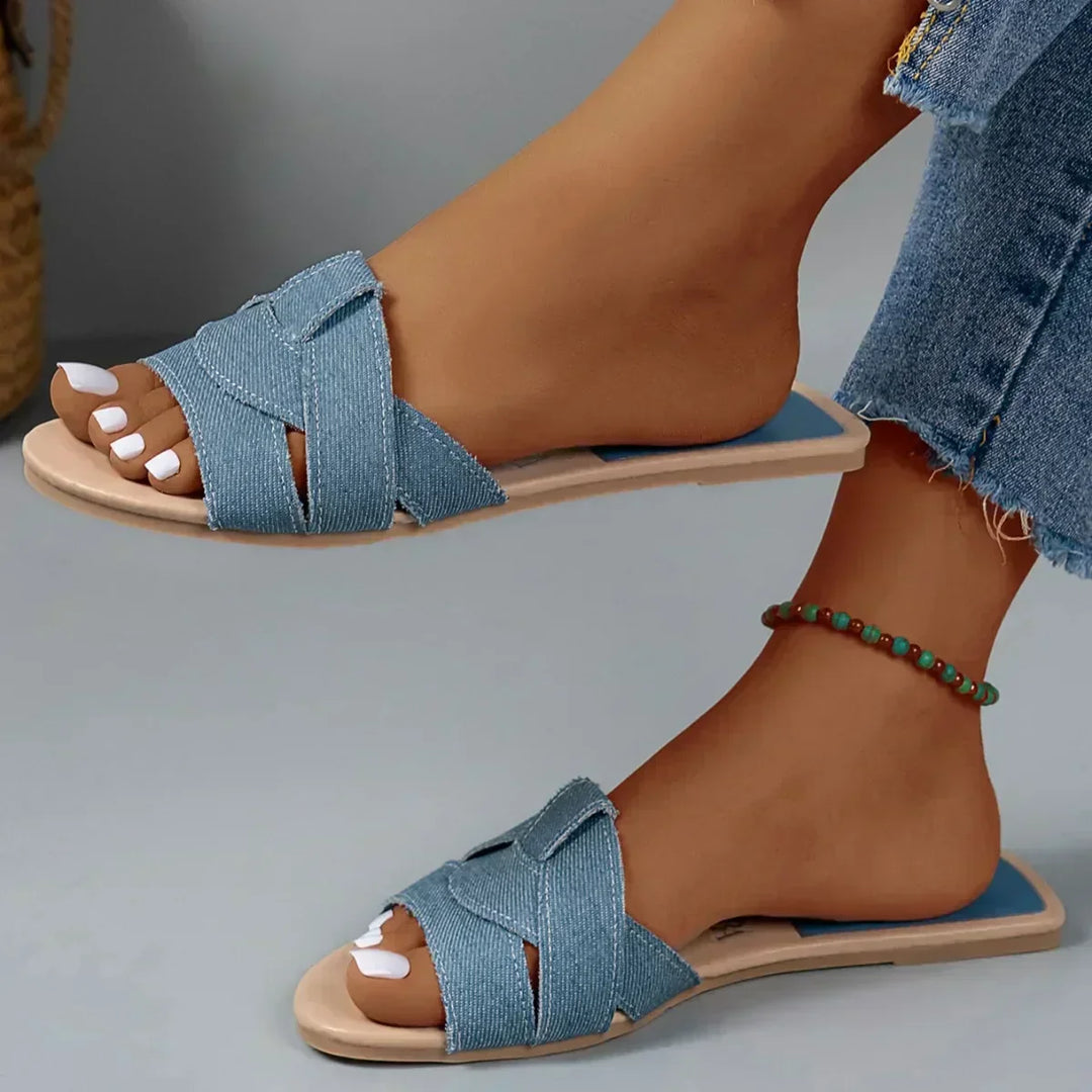 Livia | Luxe Slides Beach
