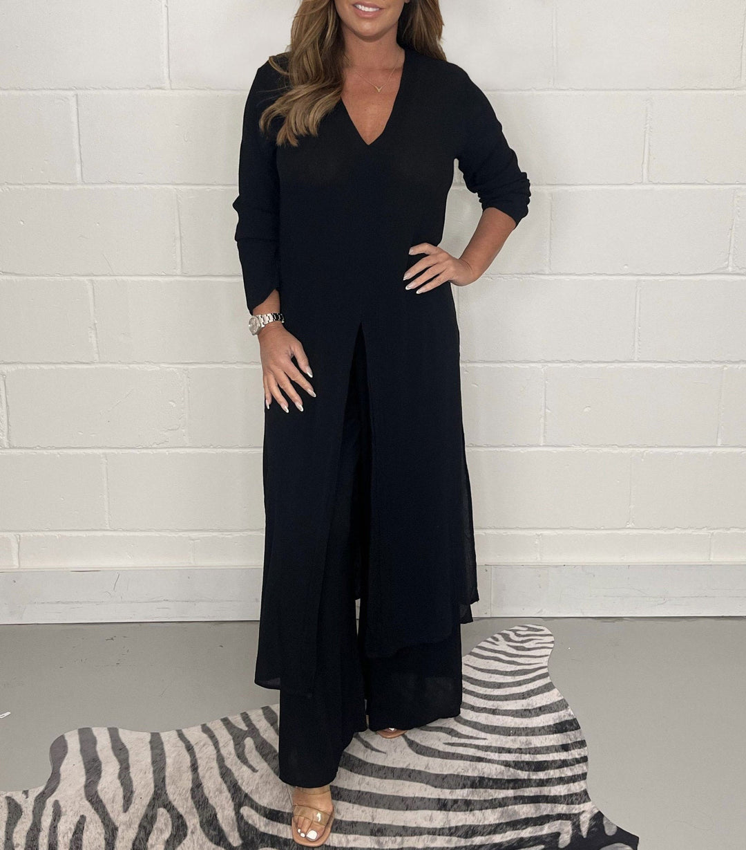 Audrey | V-Neck Longline Two-Piece Set