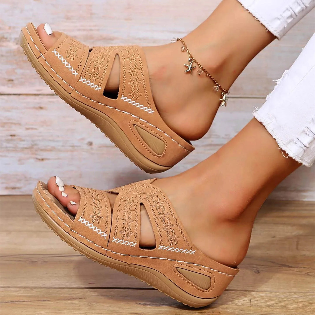 Aria | Orthopedic Sandals Beach