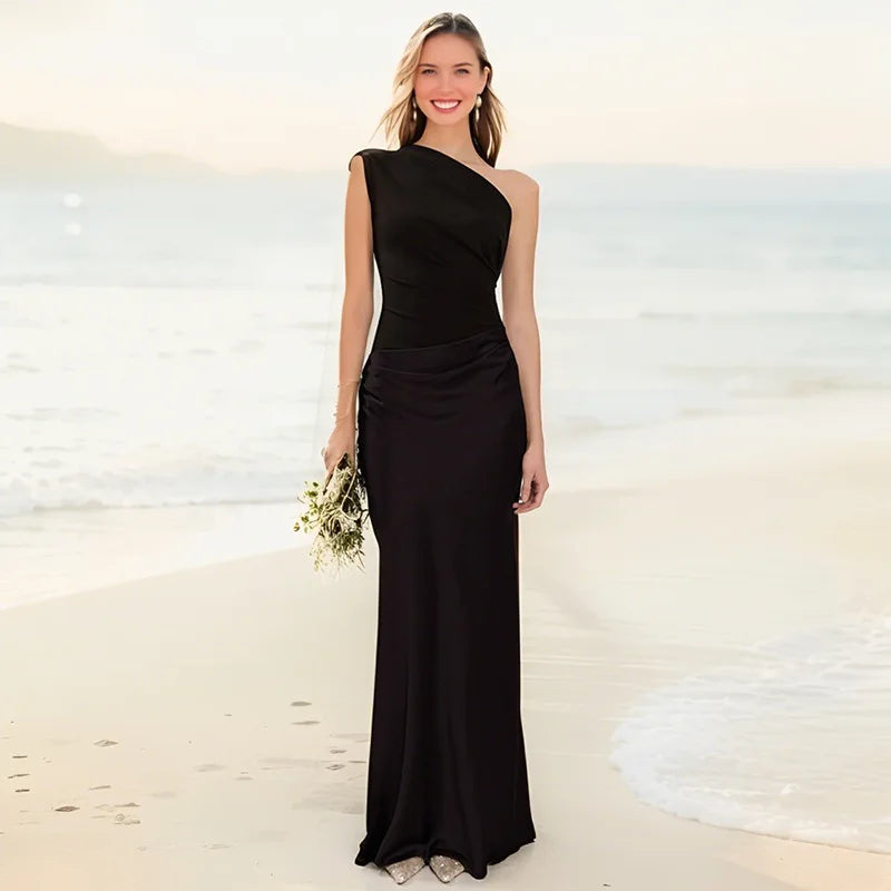 Luna™ | Satin Maxi Dress Featuring a Chic Slit