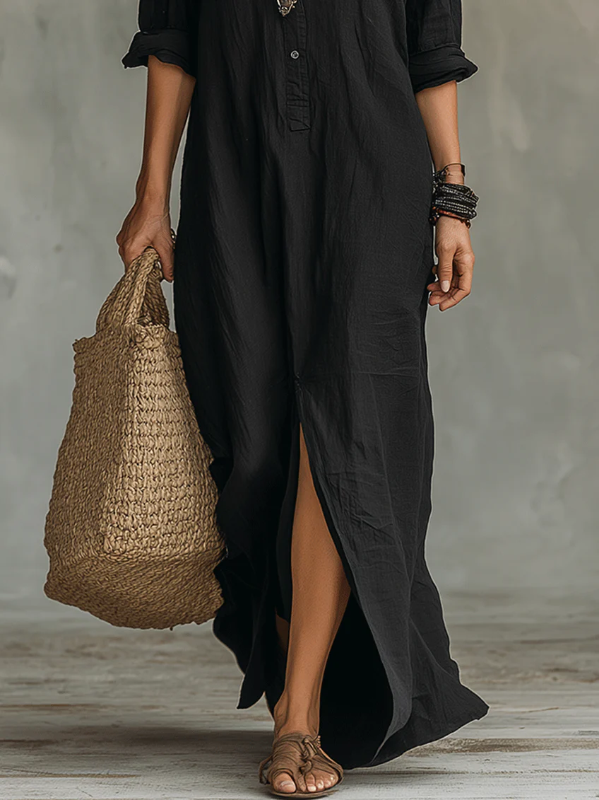 Soline™ | Black Maxi Dress with Button Details