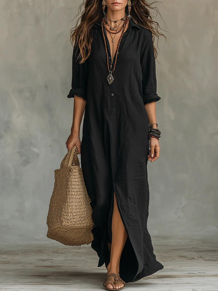 Soline™ | Black Maxi Dress with Button Details