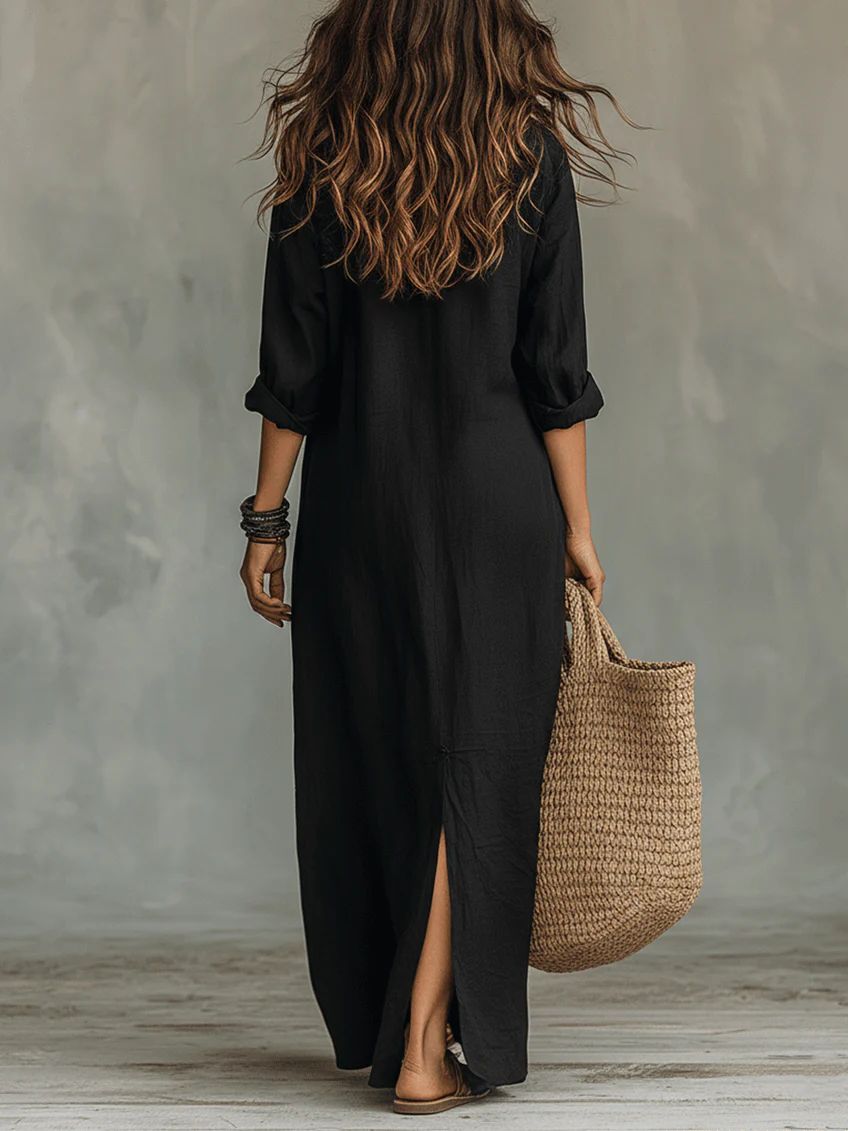 Soline™ | Black Maxi Dress with Button Details