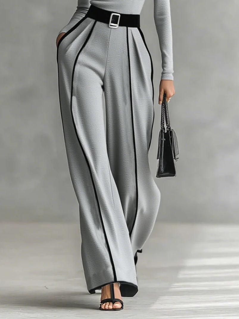 Vera™ | Chic Set with Contrasting Accents