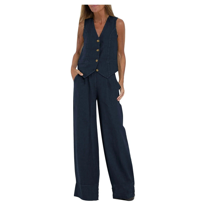 Custom-Fit Vest and Wide-Leg Cotton Ensemble