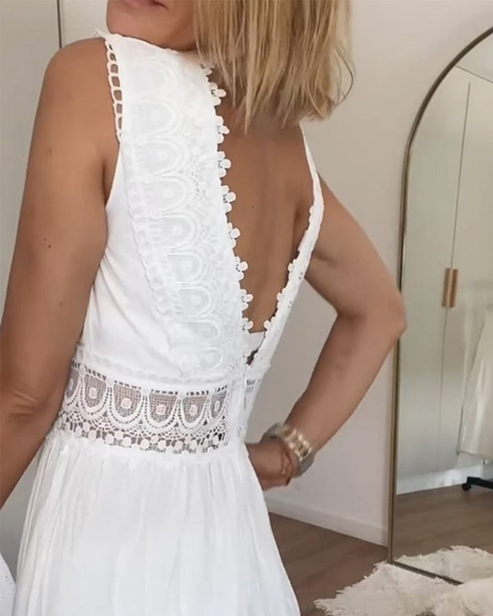 Aurelie | Elegant Lace Dress with V-Neck
