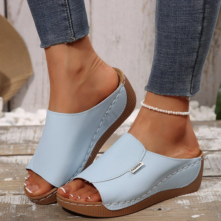 Ella | Slip-On Sandals Beach