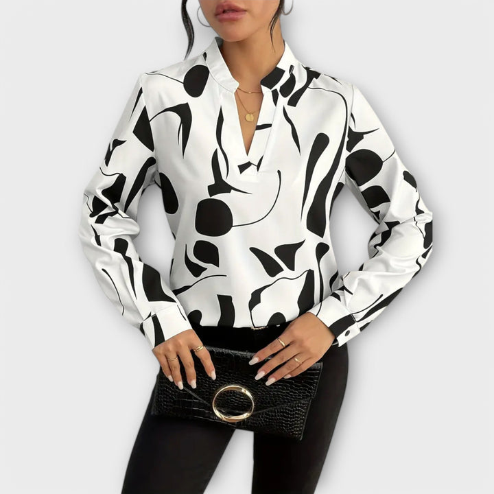 Lara | Stylishly Designed Elegant Blouse