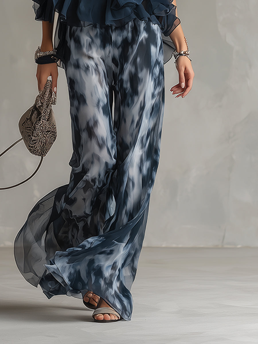 ESSENTIAL - Ludovica: Chic Chiffon Ensemble with High-Neck Top and Flowing Printed Trousers