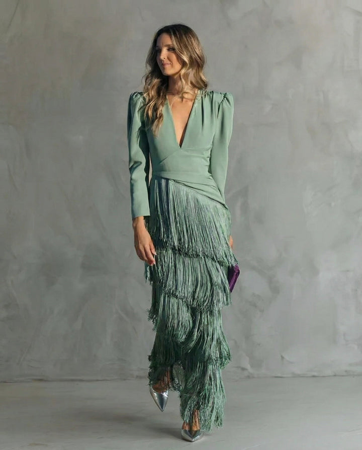 Chiara – Chic Dress Featuring Fringe Sleeves