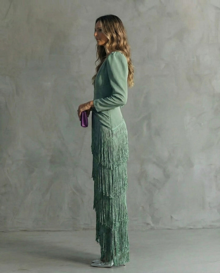 Chiara – Chic Dress Featuring Fringe Sleeves