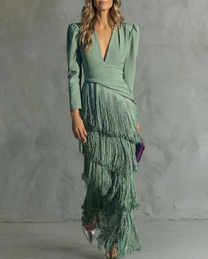 Chiara – Chic Dress Featuring Fringe Sleeves