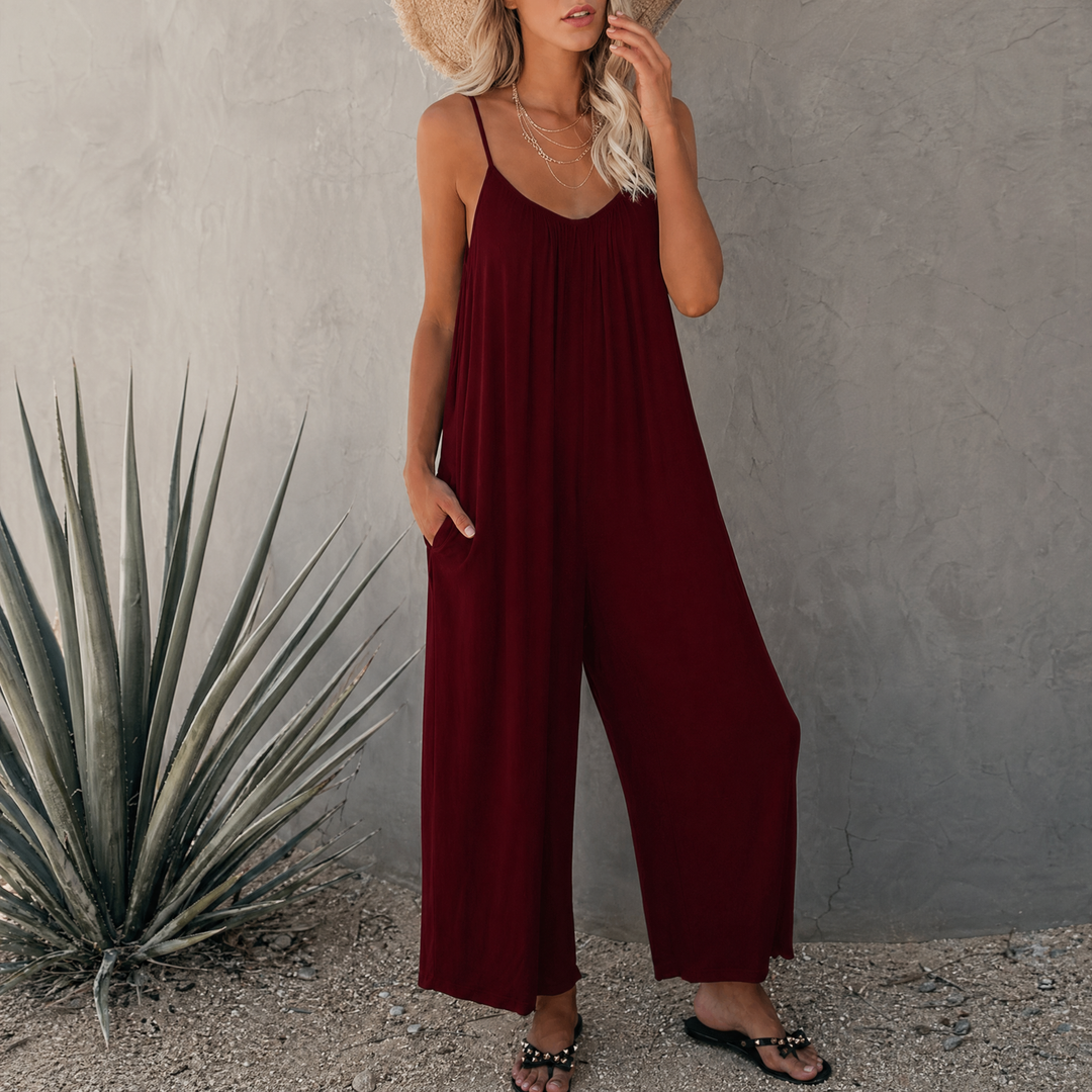 Rio™ | Chic Flowy Jumpsuit with Convenient Pockets