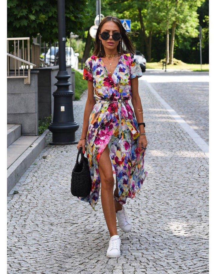 Judy | Chic Floral V-Neck Dress